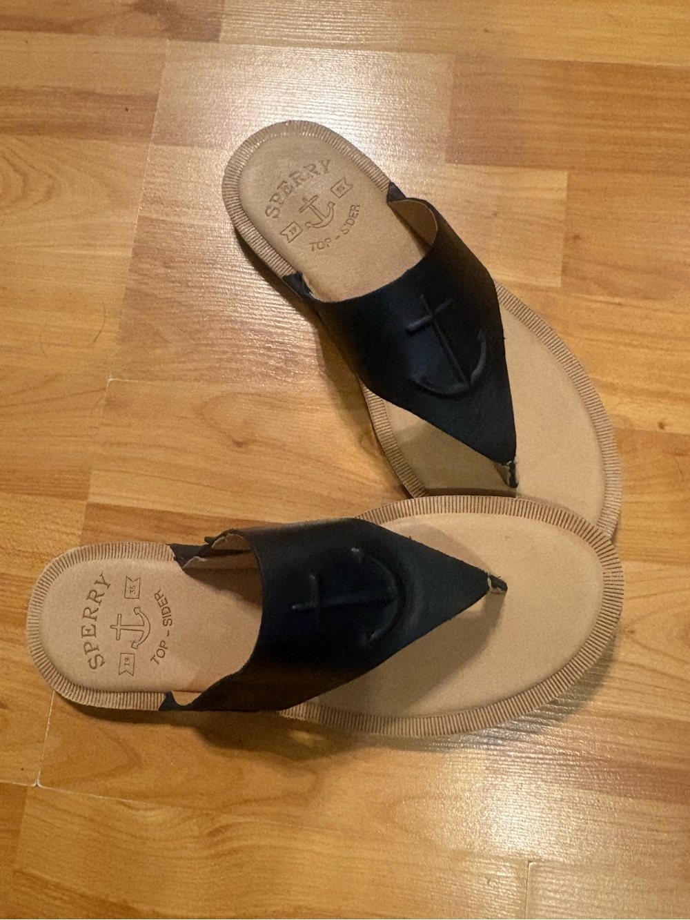 🔥Sperry Women's Seaport Slip-On Thongs in Black Premium Leather Sz 8, NWOB